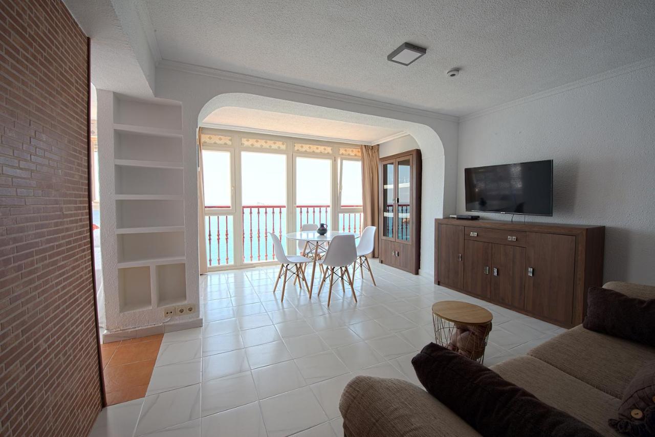 Las Damas Premium 23F Beach Front - Pool & Parking Бенидорм Экстерьер фото