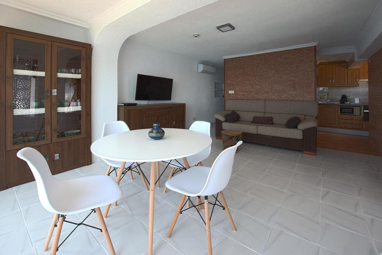Las Damas Premium 23F Beach Front - Pool & Parking Бенидорм Экстерьер фото