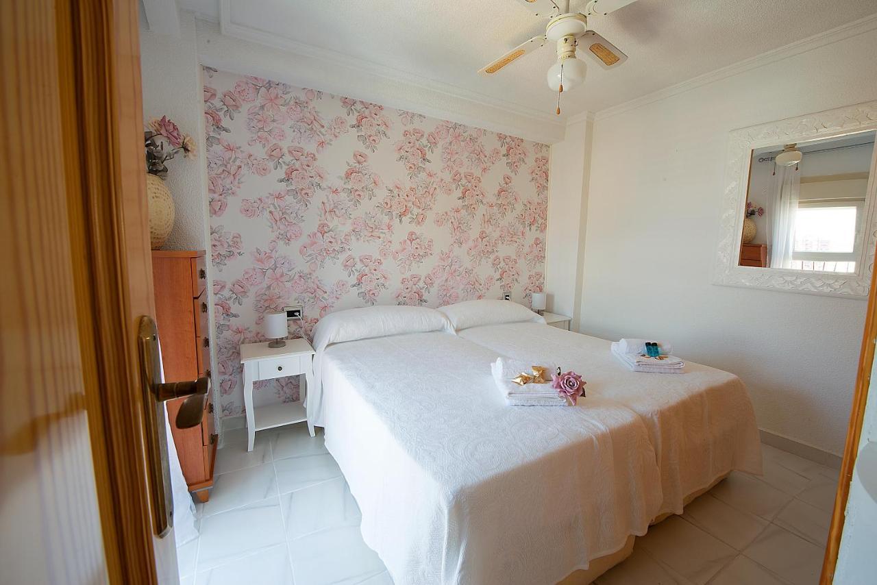 Las Damas Premium 23F Beach Front - Pool & Parking Бенидорм Экстерьер фото